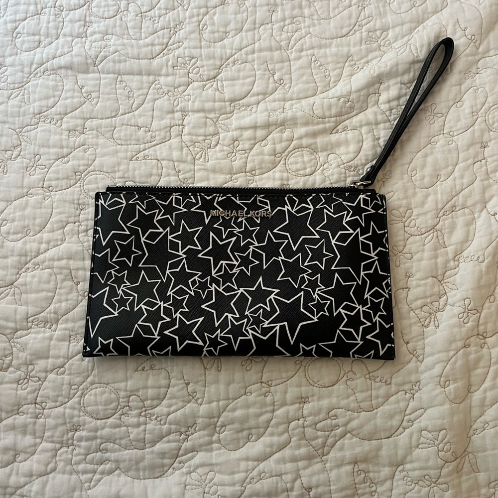 michael kors wrist pouch